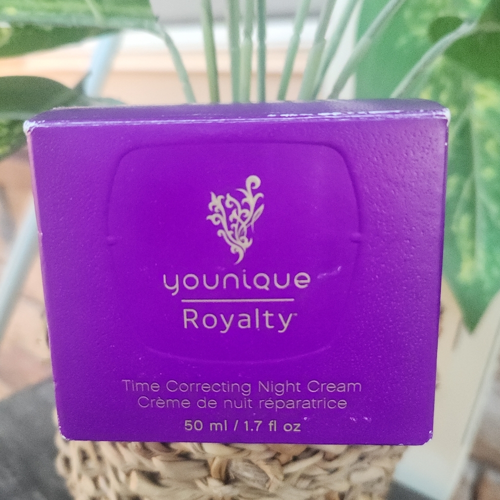 Younique Royalty Time Correcting Night Cream NIB